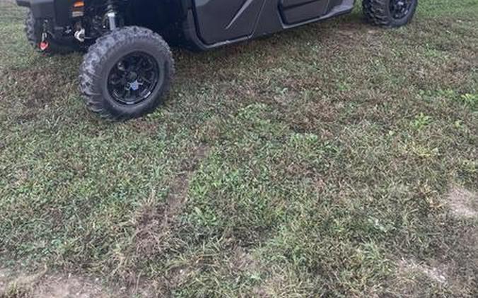 2027 Can-Am® Defender XU MAX XT CAB HD10