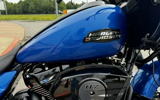 2024 Harley-Davidson Road Glide™ Blue Burst