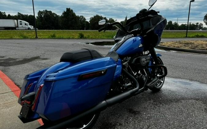 2024 Harley-Davidson Road Glide™ Blue Burst