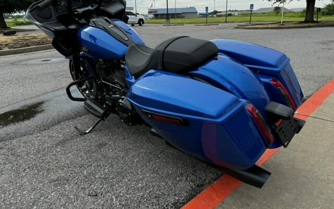 2024 Harley-Davidson Road Glide™ Blue Burst