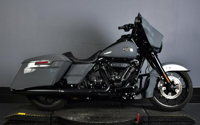 2022 Harley-Davidson Street Glide Special