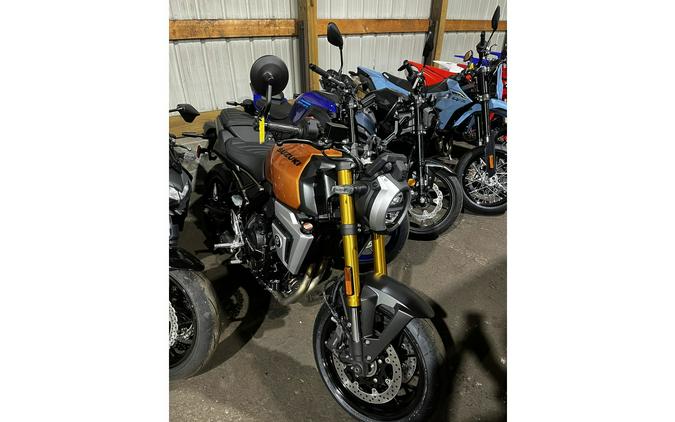 2026 Suzuki GSX 8T- ORANGE/BLACK