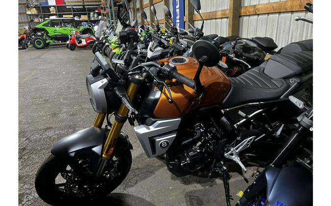 2026 Suzuki GSX 8T- ORANGE/BLACK