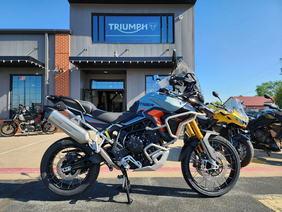 2026 Triumph Tiger 900 Desert Edition