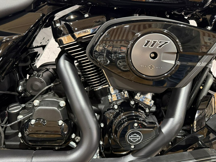 2026 Harley-Davidson® Road Glide® FLTRX 0034631278 Vivid Black