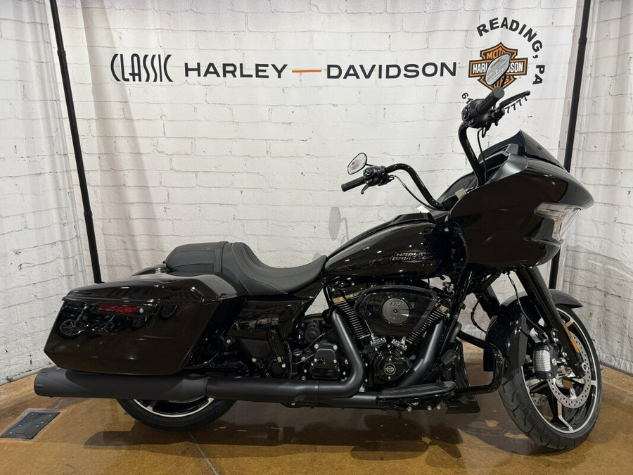 2026 Harley-Davidson® Road Glide® FLTRX 0034631278 Vivid Black