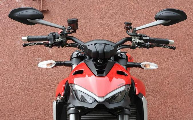 2023 Ducati Streetfighter V2 Ducati Red