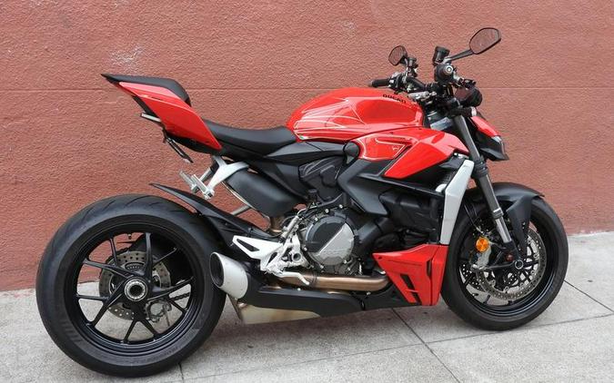 2023 Ducati Streetfighter V2 Ducati Red