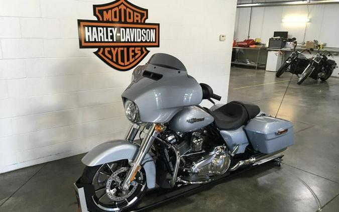 2023 Harley-Davidson® FLHX - Street Glide®