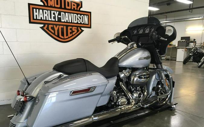 2023 Harley-Davidson® FLHX - Street Glide®