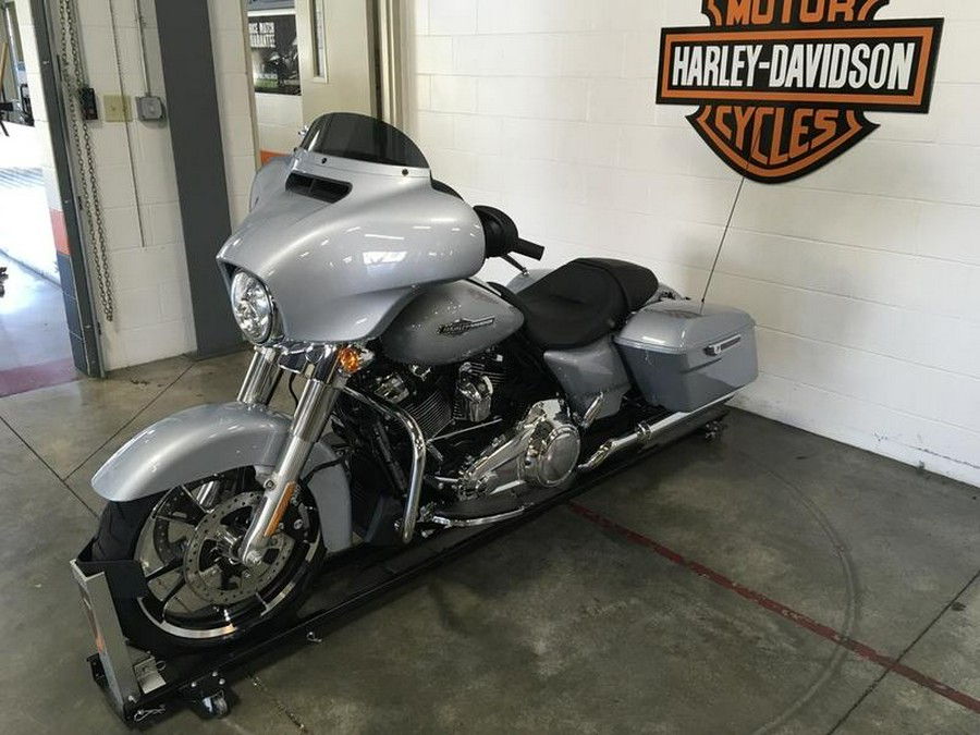 2023 Harley-Davidson® FLHX - Street Glide®