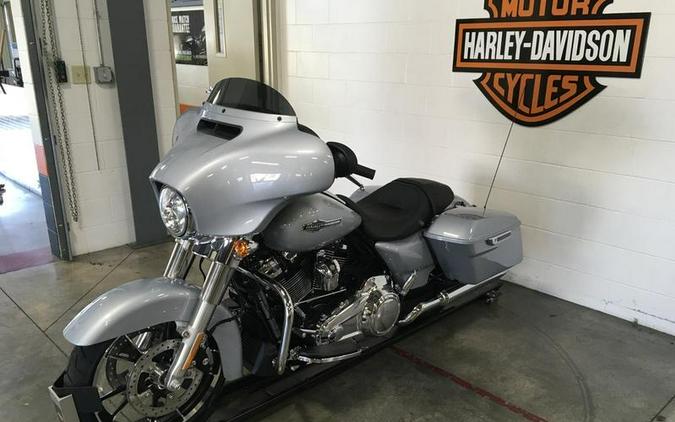 2023 Harley-Davidson® FLHX - Street Glide®