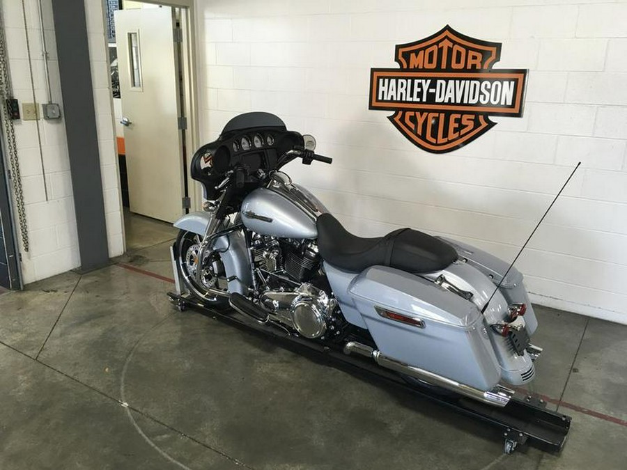 2023 Harley-Davidson® FLHX - Street Glide®