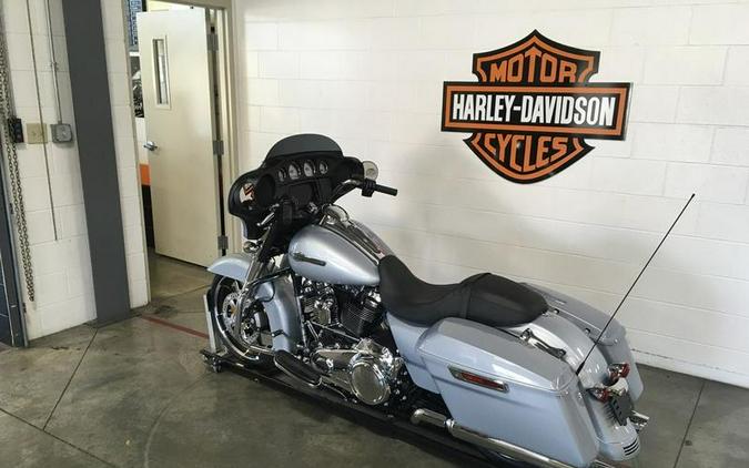 2023 Harley-Davidson® FLHX - Street Glide®