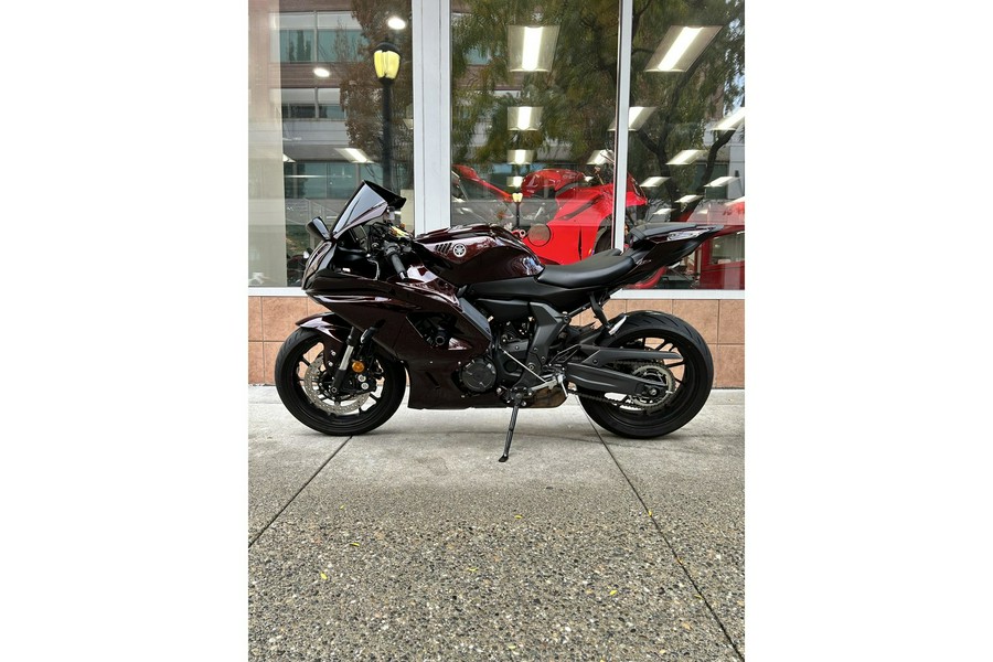 2024 Yamaha YZF R7