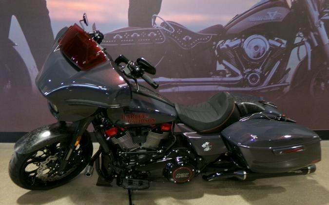 CVO Street Glide ST