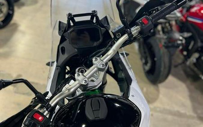 2026 Kawasaki KLE®500 SE ABS