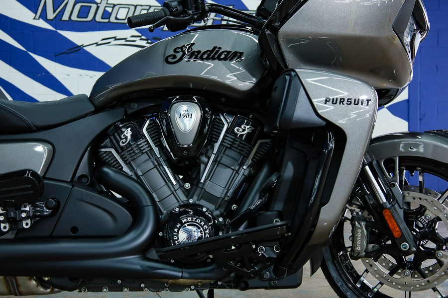 2026 Pursuit Dark Horse® - Indian Motorcycle