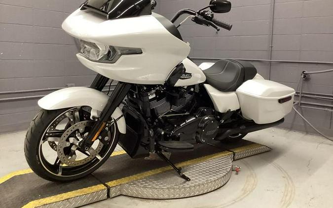 2024 Harley-Davidson® FLTRX - Road Glide®