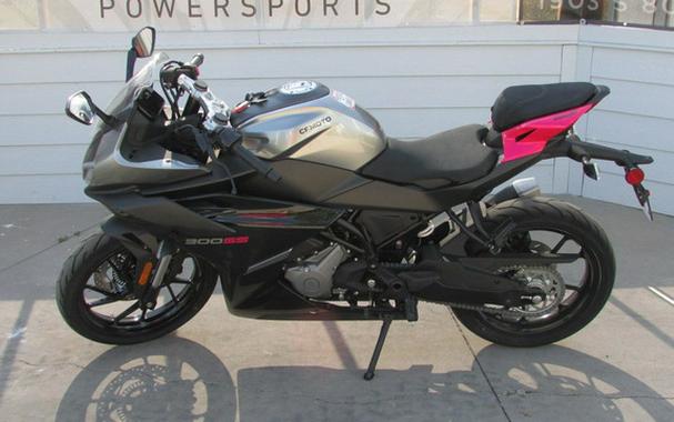 2025 CFMOTO 300SS
