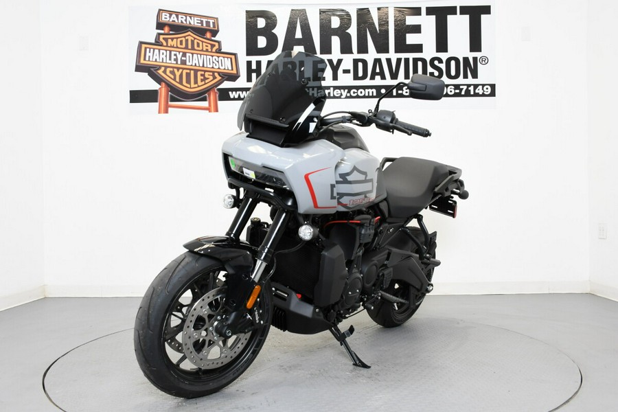 2025 Harley-Davidson® RA1250ST Pan America® 1250 ST