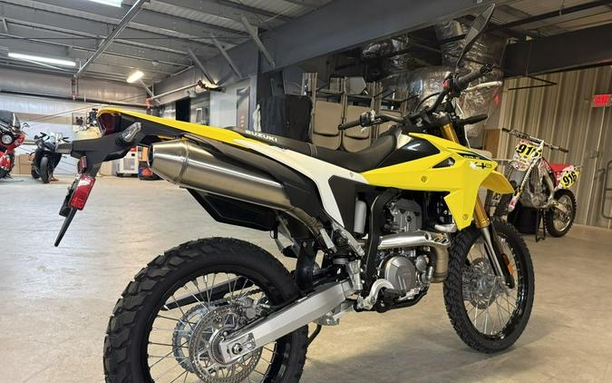 2026 Suzuki DR-Z 4S+