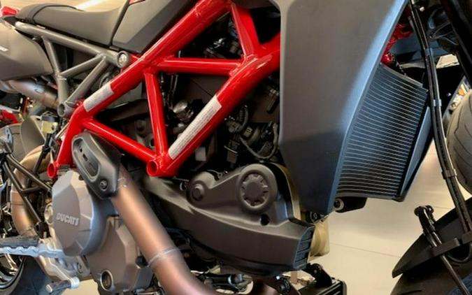 2023 Ducati Hypermotard 950 Ducati Red