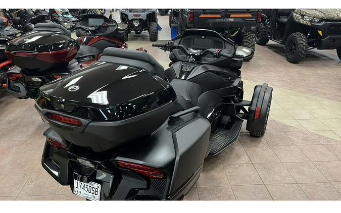 2023 Can-Am RT LIMITED - CARBON BLACK / DARK