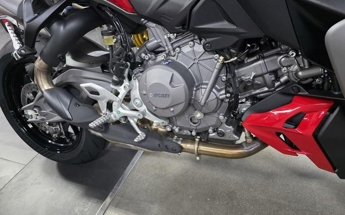 2026 Ducati Streetfighter V2