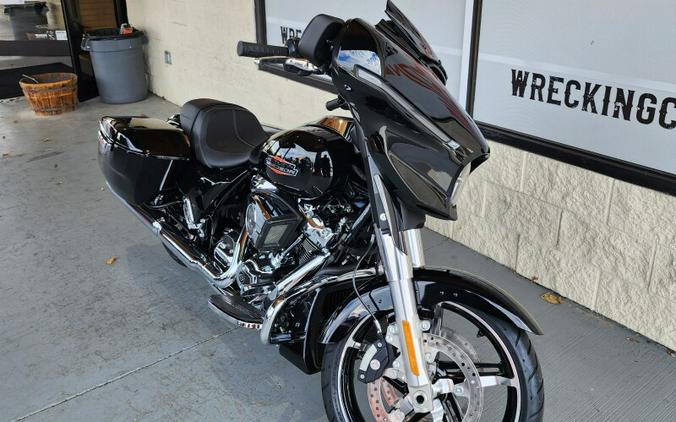 FLHX 2025 Street Glide™