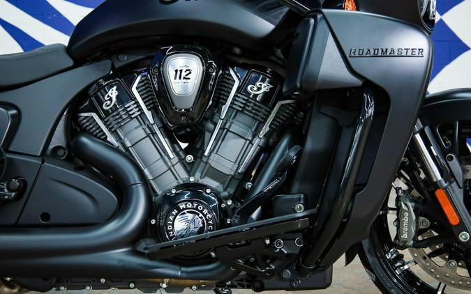 2026 Roadmaster® PowerPlus 112 Dark Horse® with PowerBand Audio Package - Indian Motorcycle