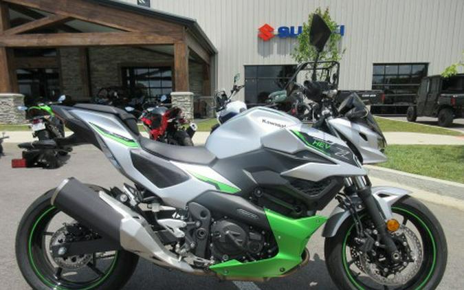2024 Kawasaki Z7 Hybrid ABS