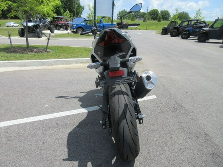 2024 Kawasaki Z7 Hybrid ABS