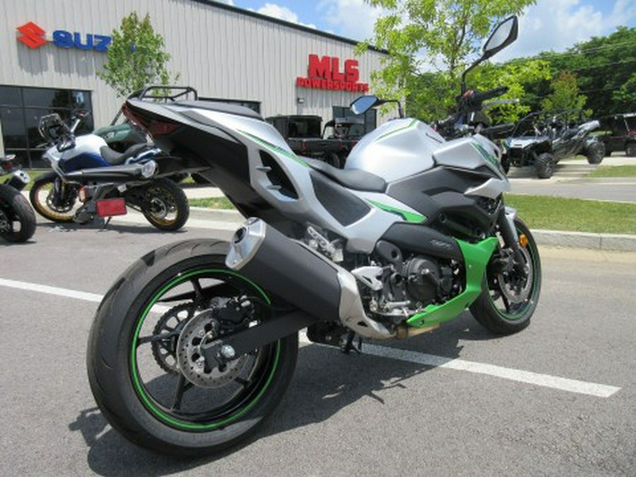2024 Kawasaki Z7 Hybrid ABS