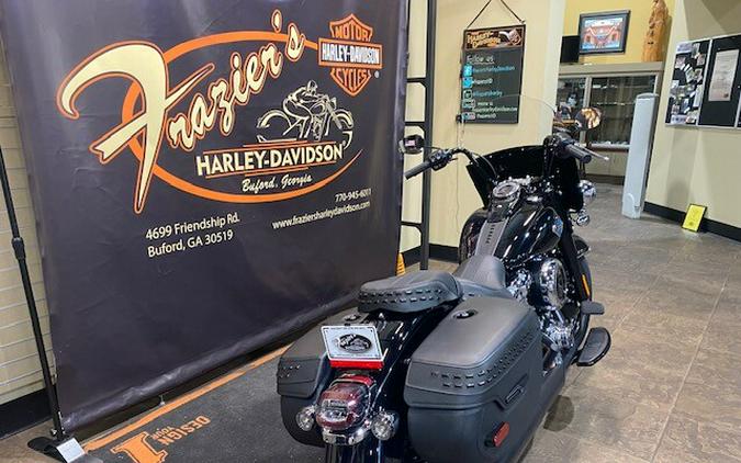 2026 Harley-Davidson® Heritage Classic Vivid Black - Black w/Laced Wheels