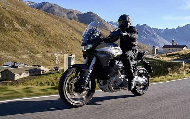 2024 Moto Guzzi Stelvio