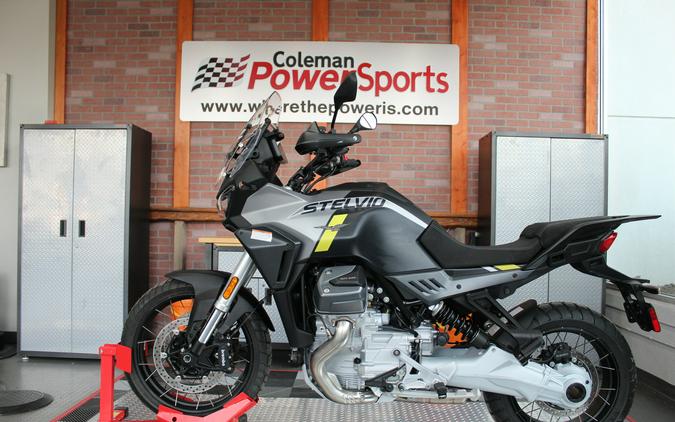 2024 Moto Guzzi Stelvio