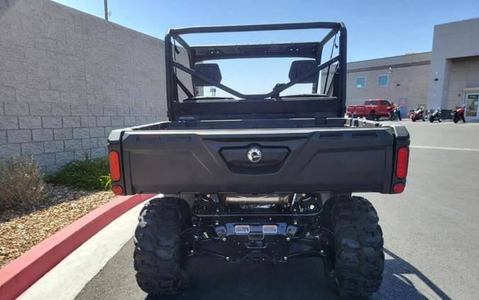 2026 Can-AM Defender DPS HD7