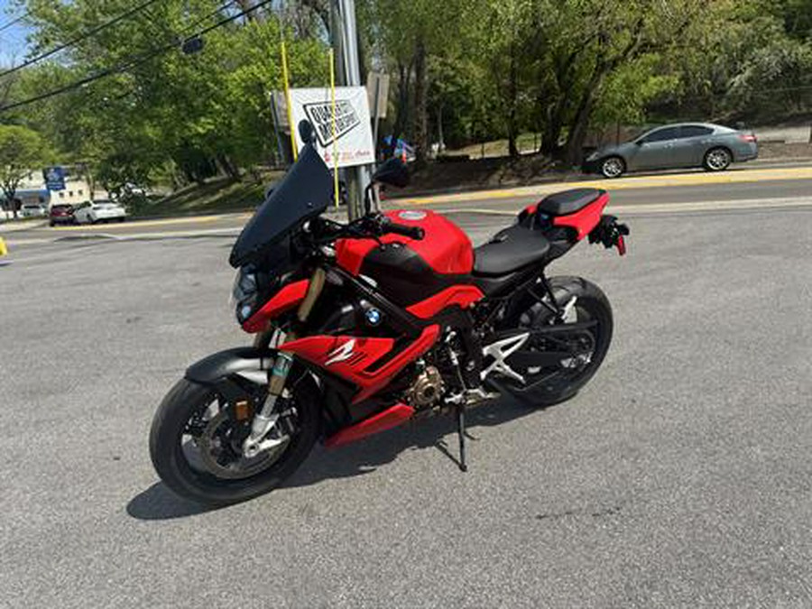 2022 BMW S 1000 R