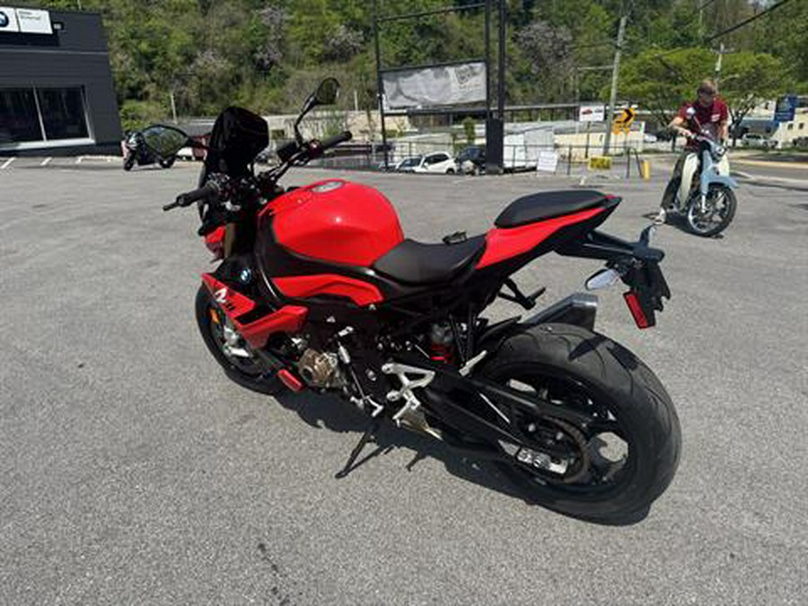 2022 BMW S 1000 R