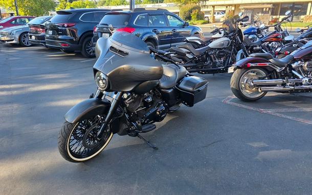 2020 Harley-Davidson® Street Glide® Special River Rock Gray Denim