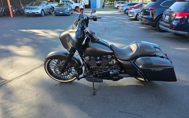 2020 Harley-Davidson® Street Glide® Special River Rock Gray Denim