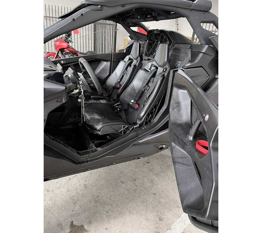 2024 Can-Am® Maverick R X RS Triple Black