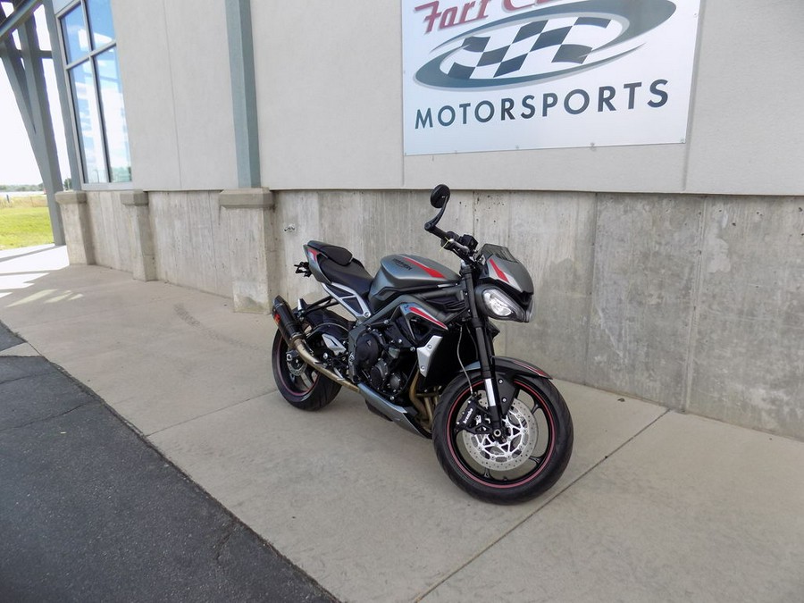 2022 Triumph Street Triple R Low Matte Silver Ice