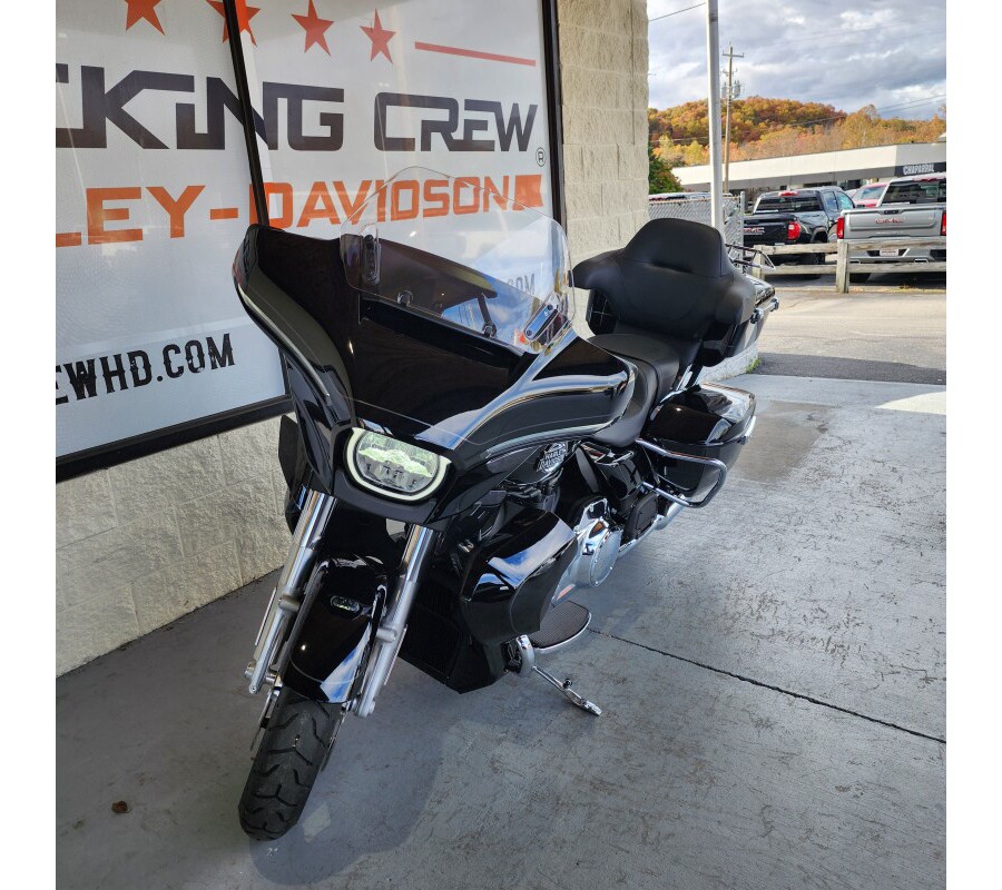 FLHXU 2025 Street Glide™ Ultra