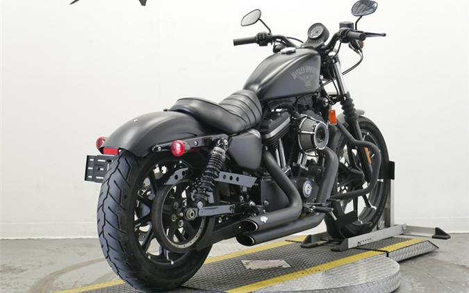 2017 Harley-Davidson Sportster Iron 883