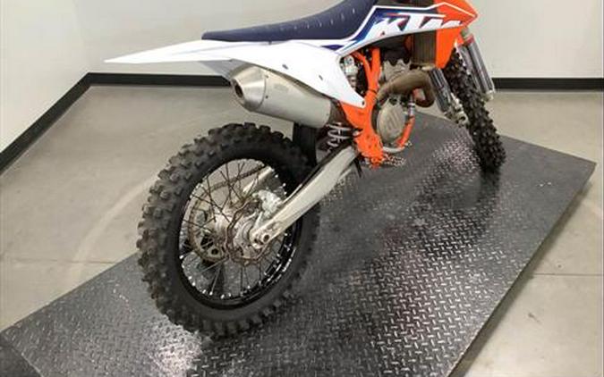 2022 KTM 250 SX-F