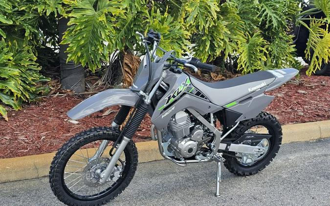 2025 Kawasaki KLX 140R