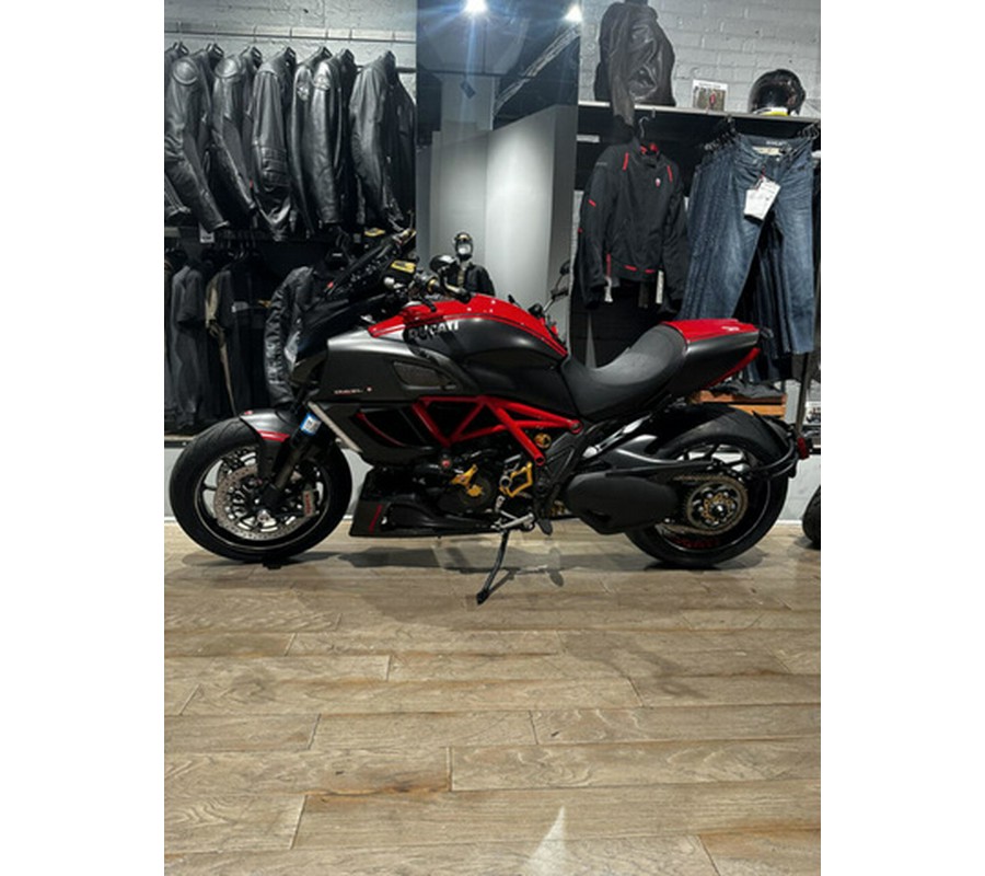 2012 Ducati Diavel Carbon