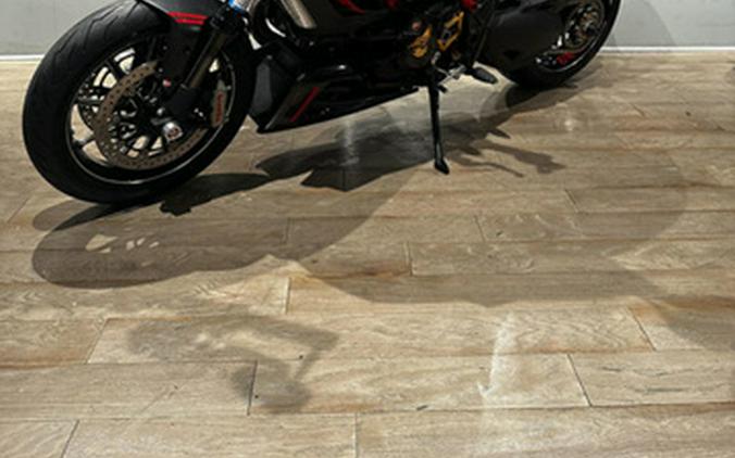 2012 Ducati Diavel Carbon
